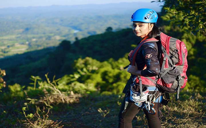 ‘ফ্লাই’ স্যানিটারি ন্যাপকিনের বিজ্ঞাপনে বুবলী